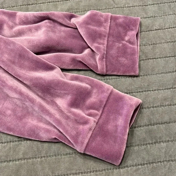 Soft Velour hoodie - Picture 7 of 9